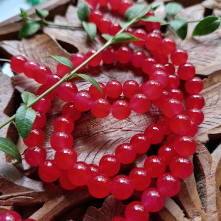 Sträng med jadeimitation, red, Glaspärlor, 8.5mm (100st)