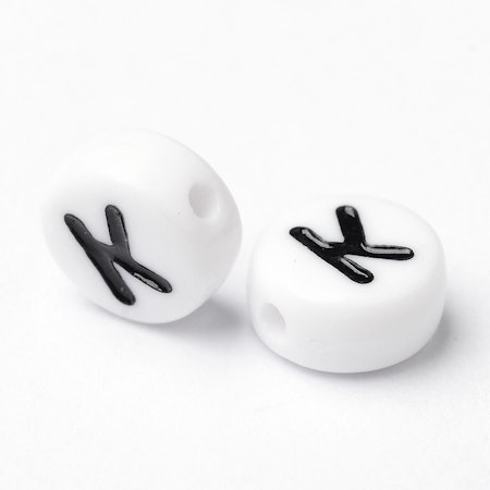 Bokstav K, bokstavspärlor, 7mm (50st)