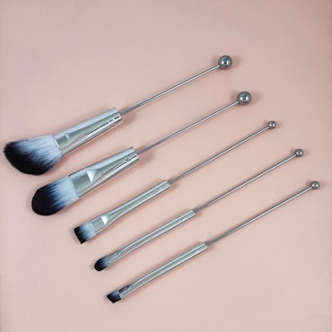 Set med pärlbara sminkborstar (5st)
