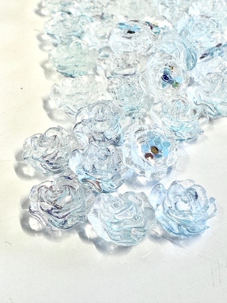 Blåa rosor nail art, transparent glitter, 8mm (50st)