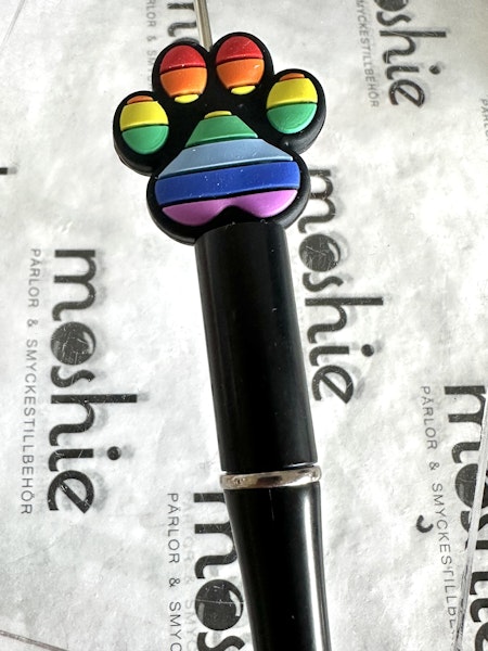 Tass. Pride. 29x28mm, Silikon, tvättbar, fri från BPA, 1 (st)