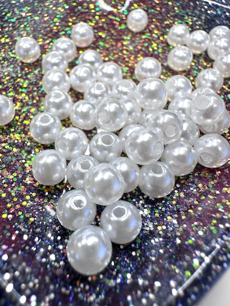 Akrylpärlor i pärlimitation, 6mm, vit (100st)