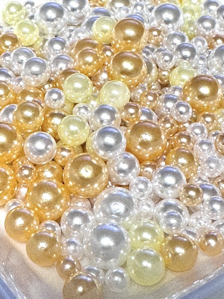 Söta dekorpärlor, pärlimitation citrus, 4-8mm (10g)