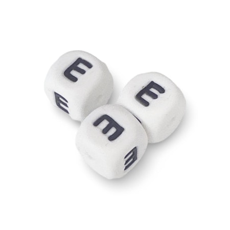 E, Bokstavspärlor av silikon, vit, 12mm, säkra för bebis (3st)