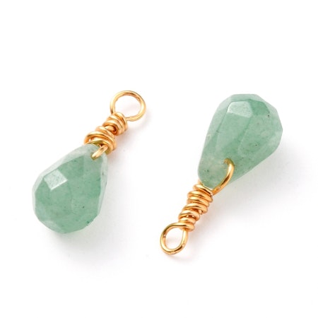 Berlock med slipad green aventurine, guldplätterad wire, 16mm (st)