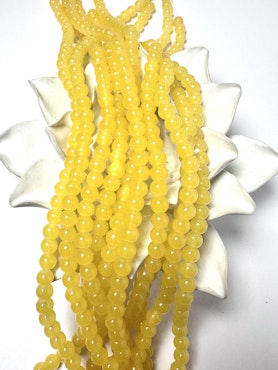 Sträng med glaspärlor, Jadeimitation, honey, 6,5mm (140st)