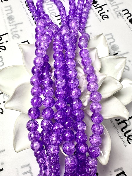 Sträng med krackelerade glaspärlor, violet, 8mm (100st)