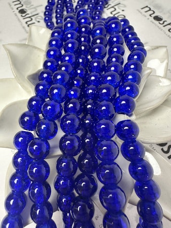 Sträng med krackelerade glaspärlor, royal blue, 8mm (100st)