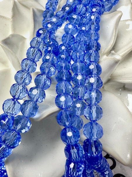 Sträng slipade runda glaspärlor, cornflower, 6mm (72st)