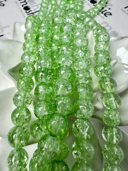 Sträng med krackelerade glaspärlor, piggelin, 8mm (100st)