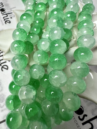 Sträng glaspärlor, Dovt Krackelerade jadeimitation garden, 10mm (80st)