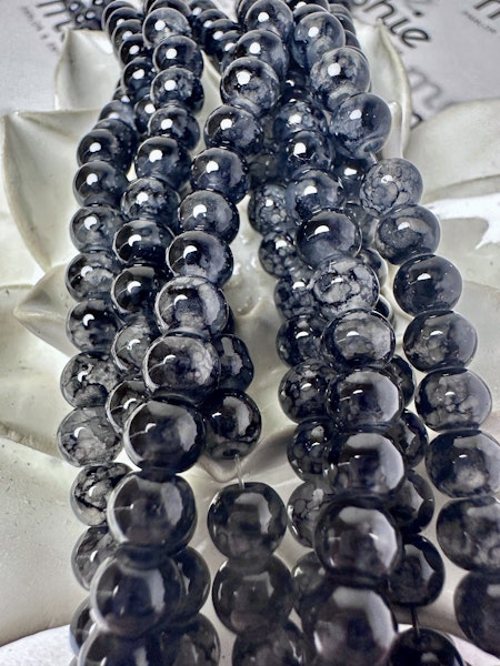 Sträng med glaspärlor, Earth black, 6mm (137st)