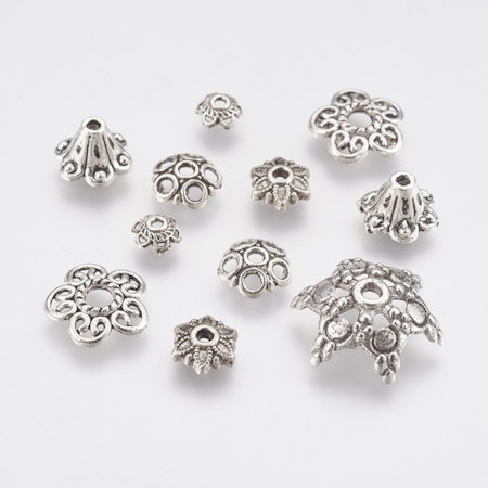 Pärlhatt, mix blommor i antik silver, 4-17mm (50st)