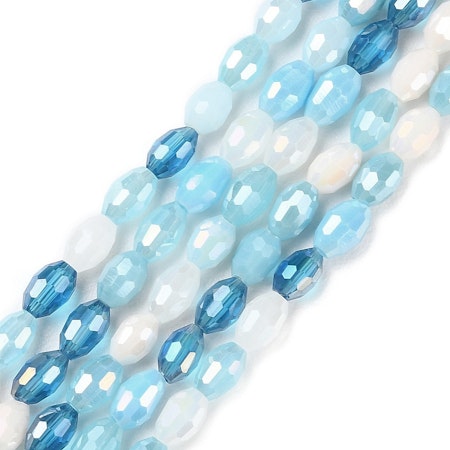 Sträng med slipade ovala glaspärlor, himmel, 6x4mm (70st)