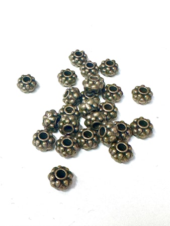 Blommor, mellandelar, antik brons, 6mm (25st)
