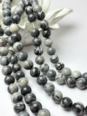 Sträng, pärlor av naturlig silk netstone, 8mm (45st)