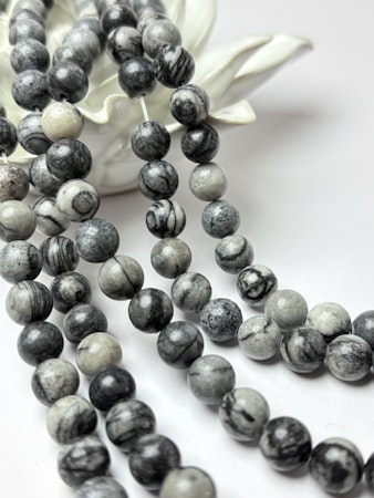 Sträng, pärlor av naturlig silk netstone, 8mm (45st)