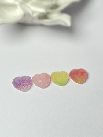 Sockerhjärtan, mix, flatback av resin, 15mm (10st)
