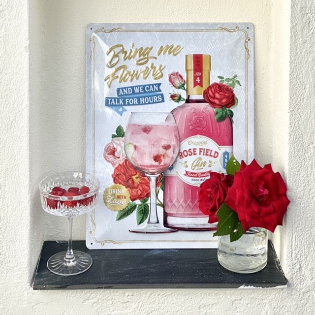 Plåtskylt Pink Gin Flowers retro - www.bellebi.se