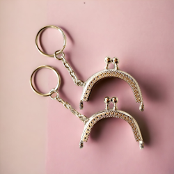 Metallhandtag med nyckelring