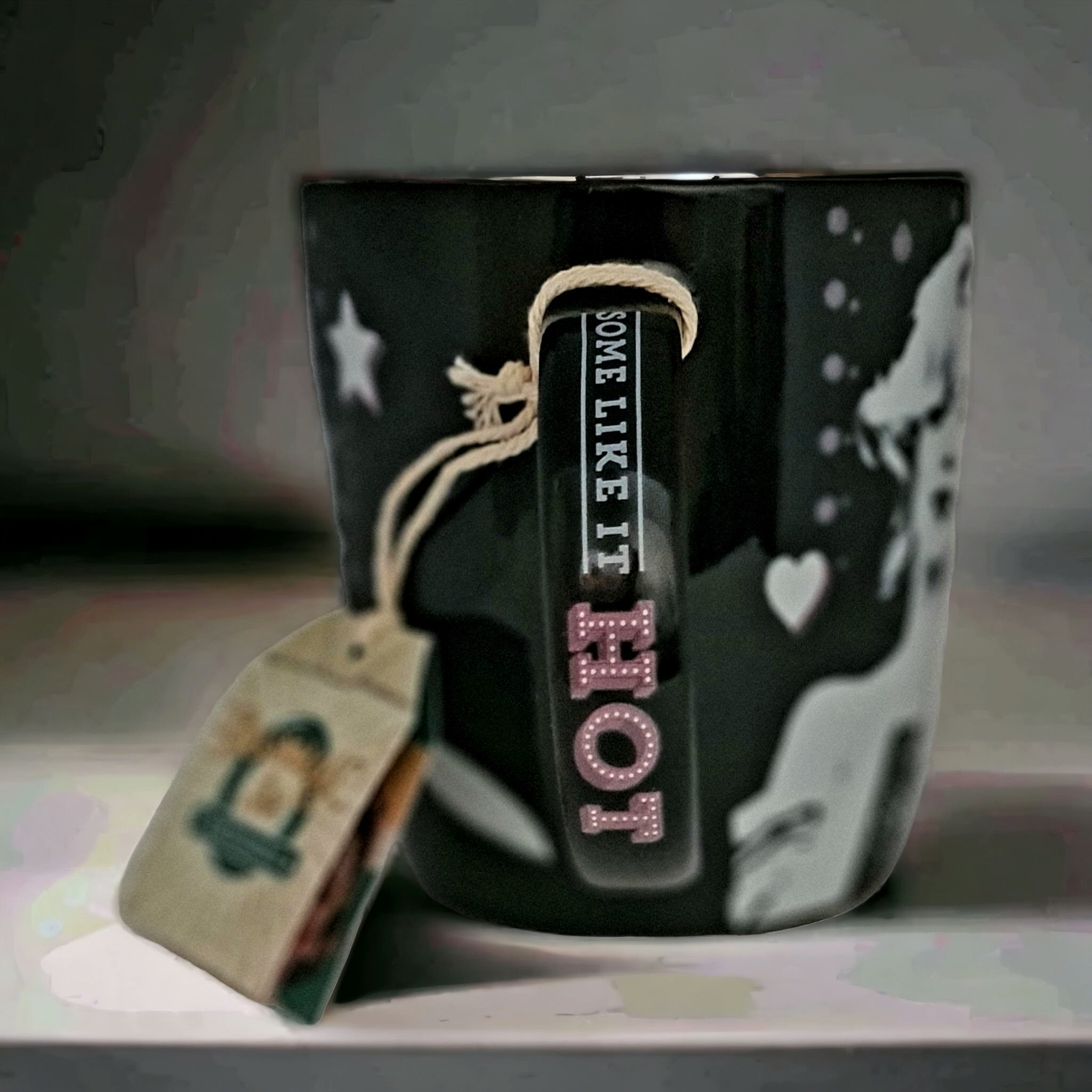Mugg. Some like it hot. Marilyn Monroe. Nostalgi. Retro - www.bellebi.se