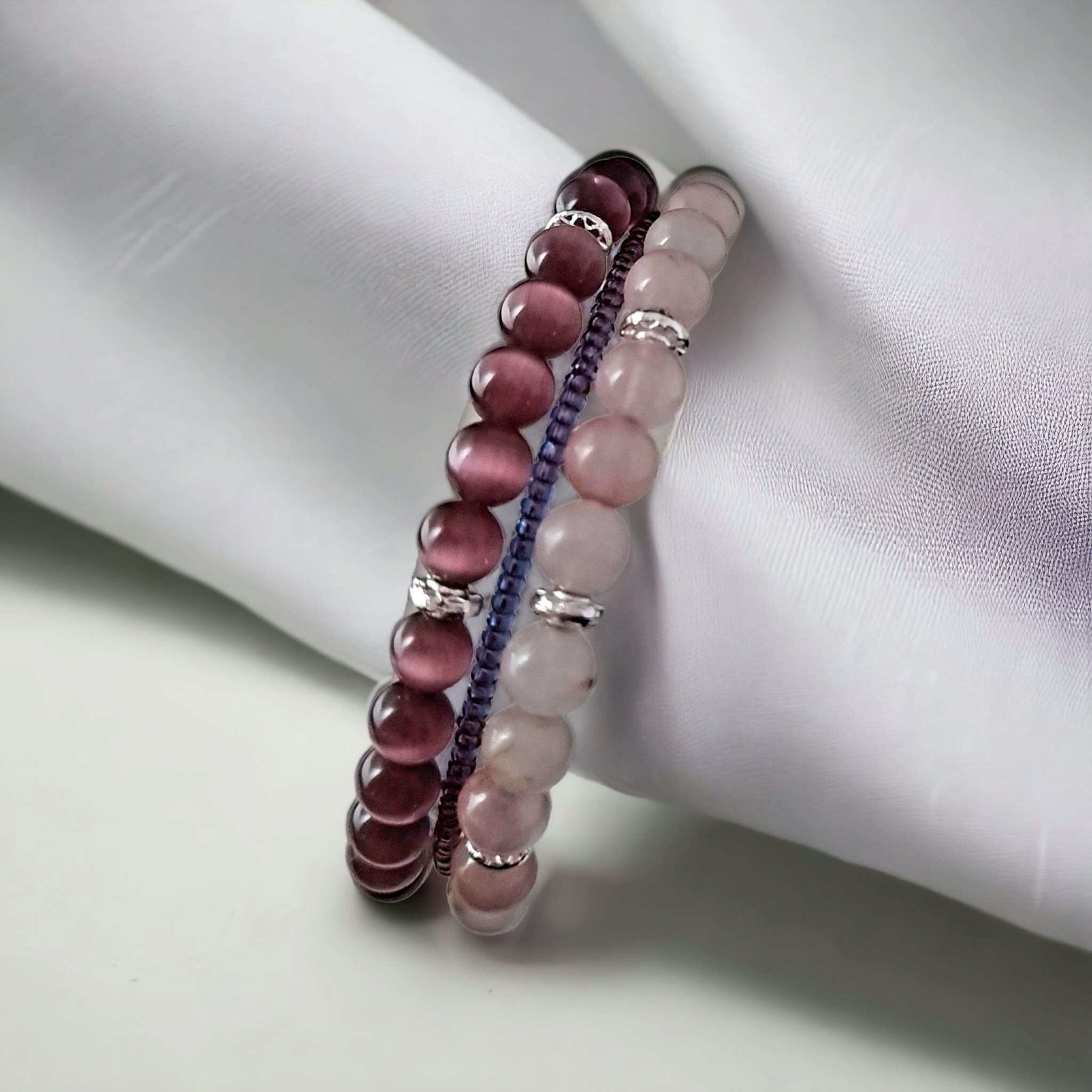 Armband med pärlor - www.bellebi.se