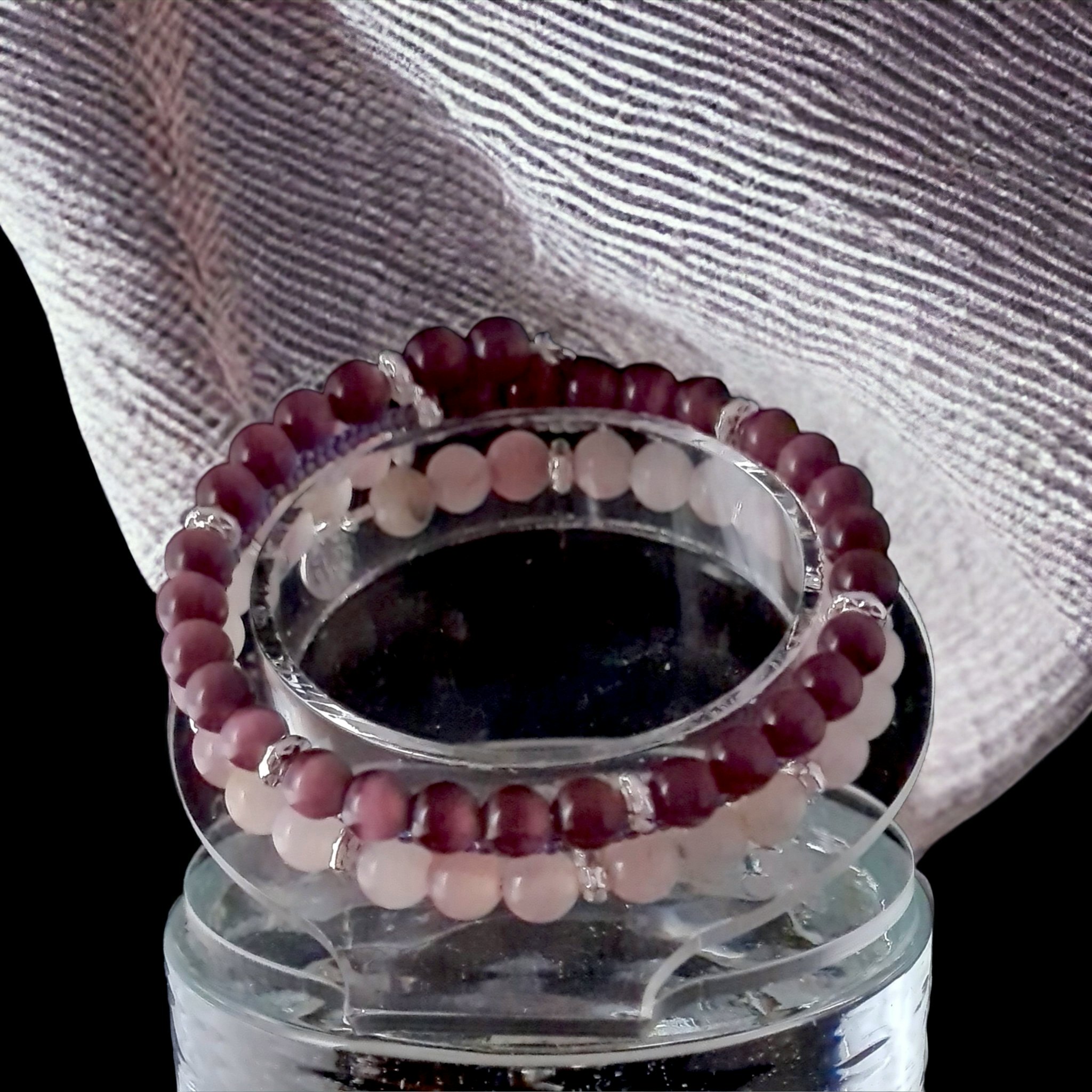 Armband med pärlor - www.bellebi.se