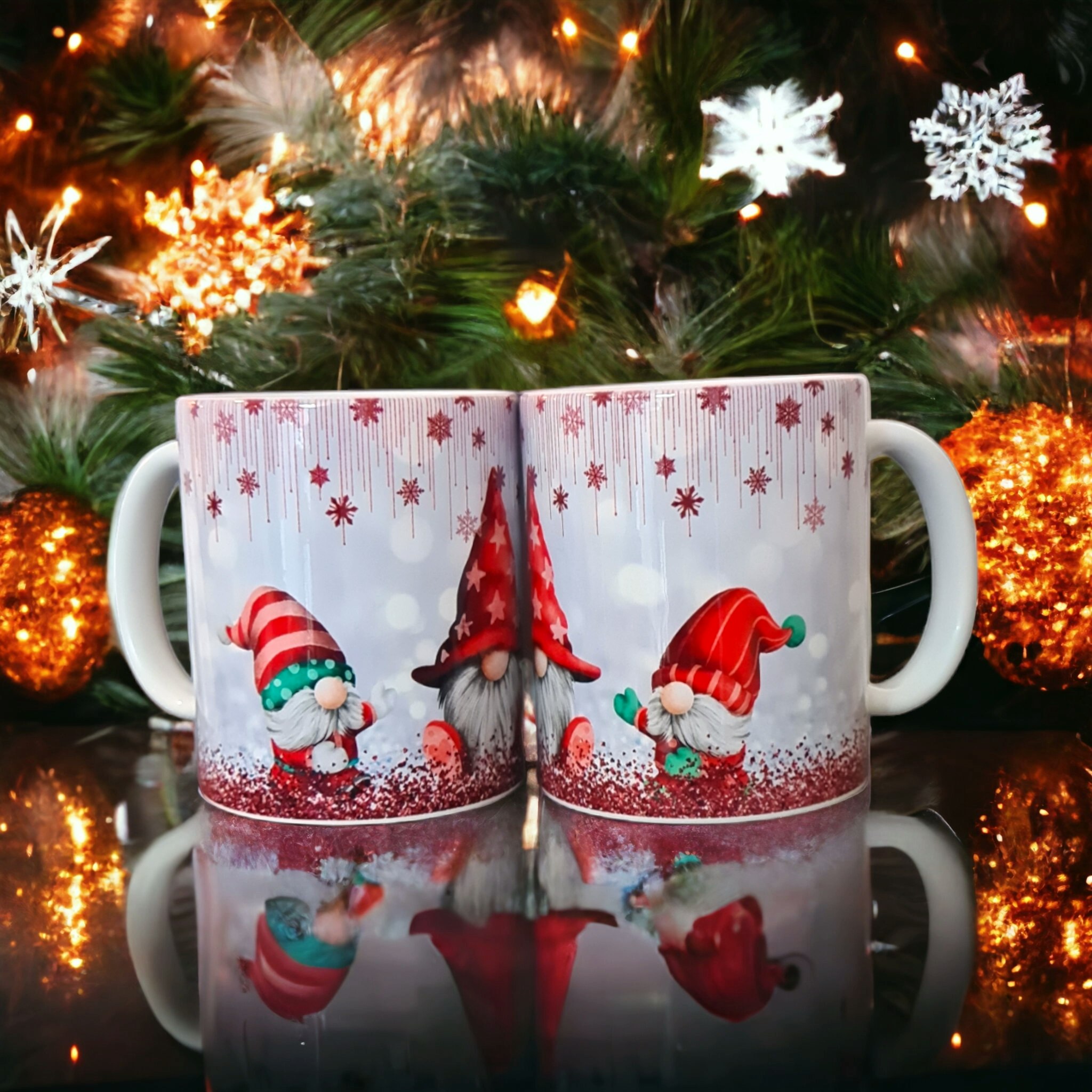 Mugg Jul julmotiv tomte present - www.bellebi.se