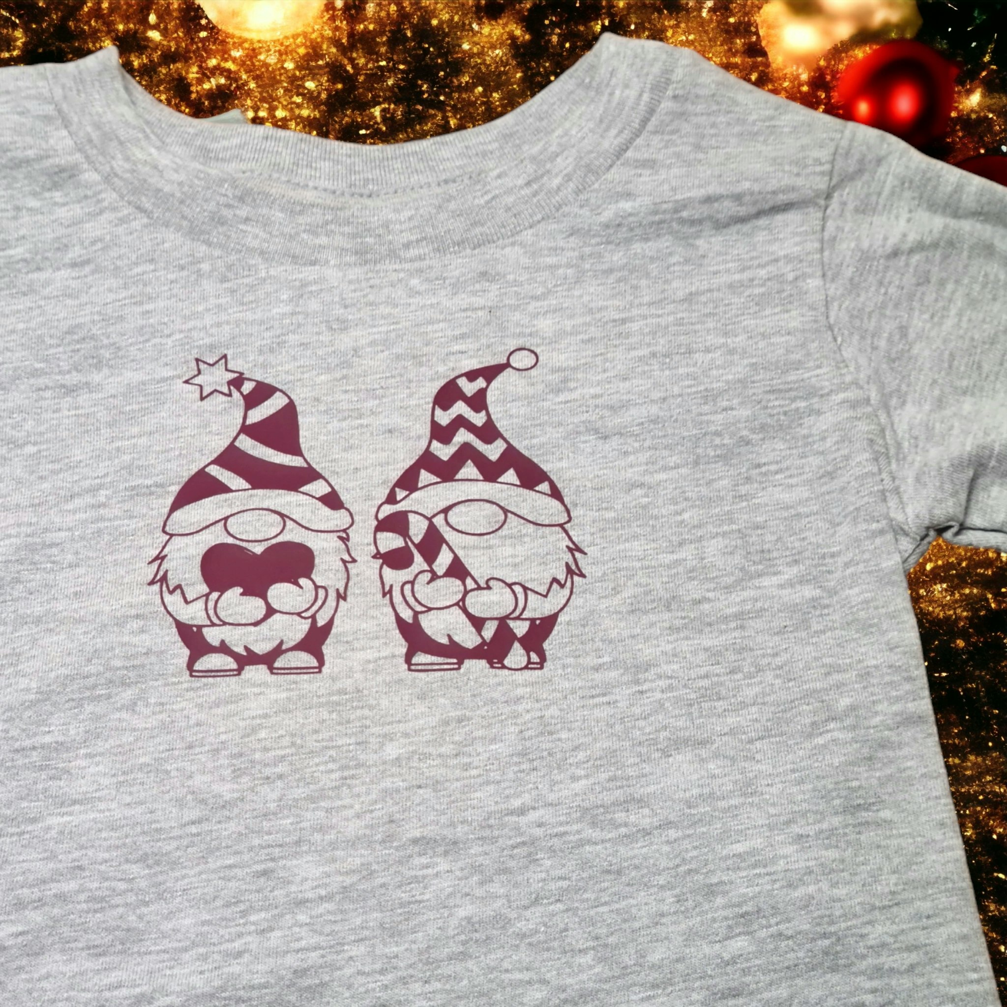 Till barnen t-shirt jul tomte - www.bellebi.se