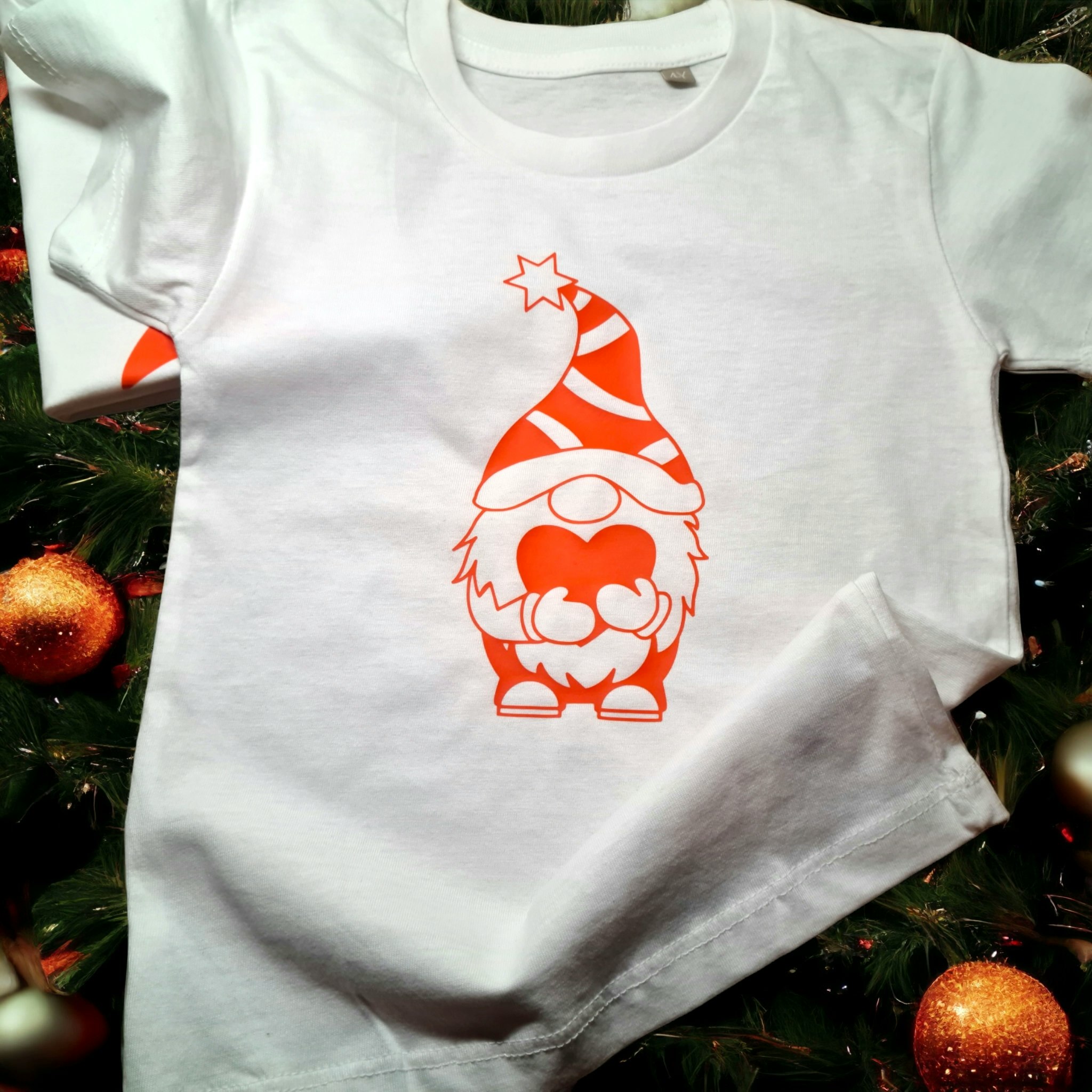 Till barnen t-shirt jul tomte - www.bellebi.se