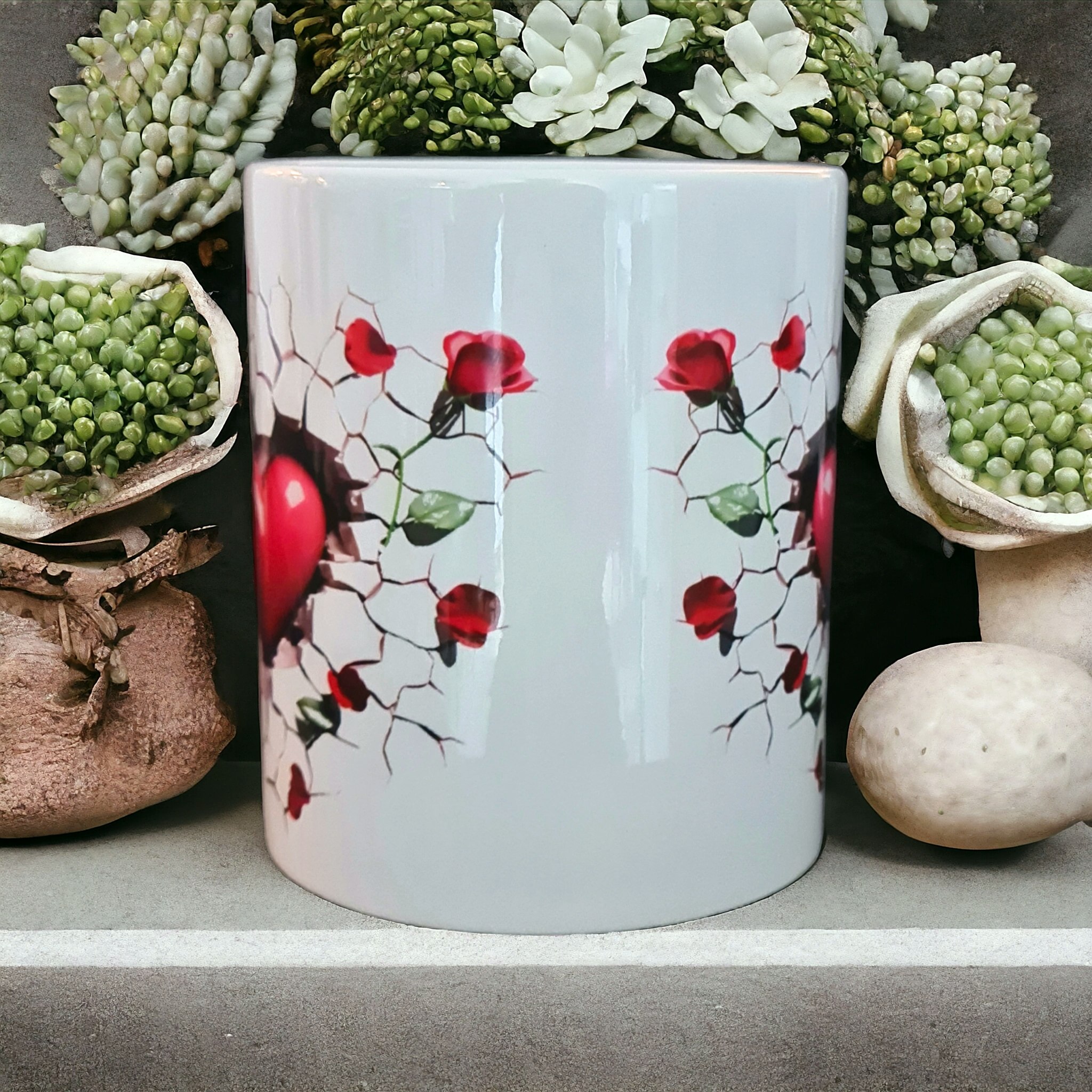 Mugg med hjärtan rosor kärlek present - www.bellebi.se