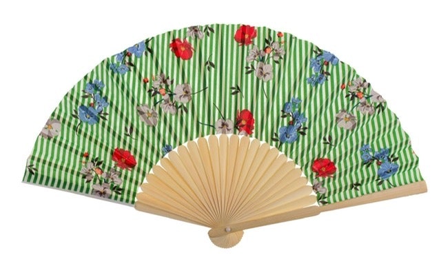 Vacker solfjäder med blommor. Sommar - www.bellebi.se