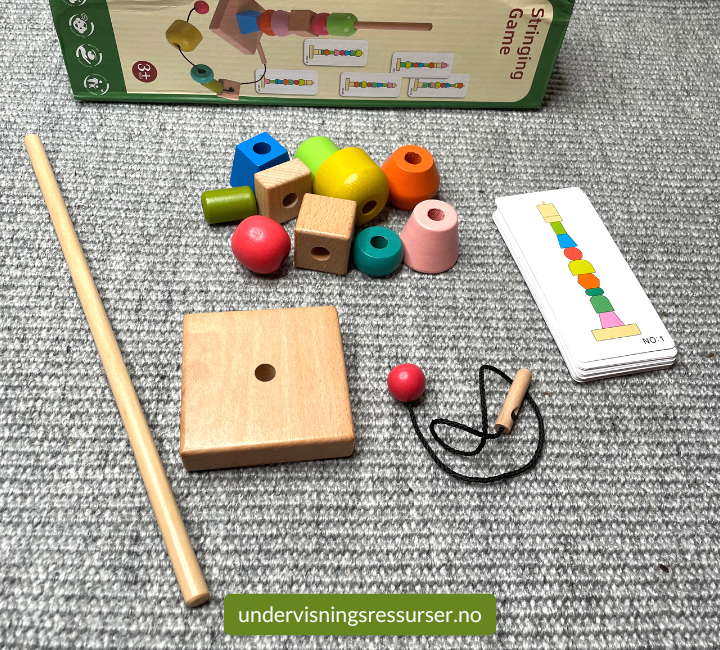 Læringsspill mønster, form- og farge: Stringing game