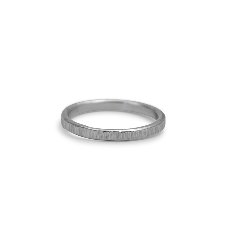 Ring 2,5 mm i Återvunnet Silver. Handgjord.