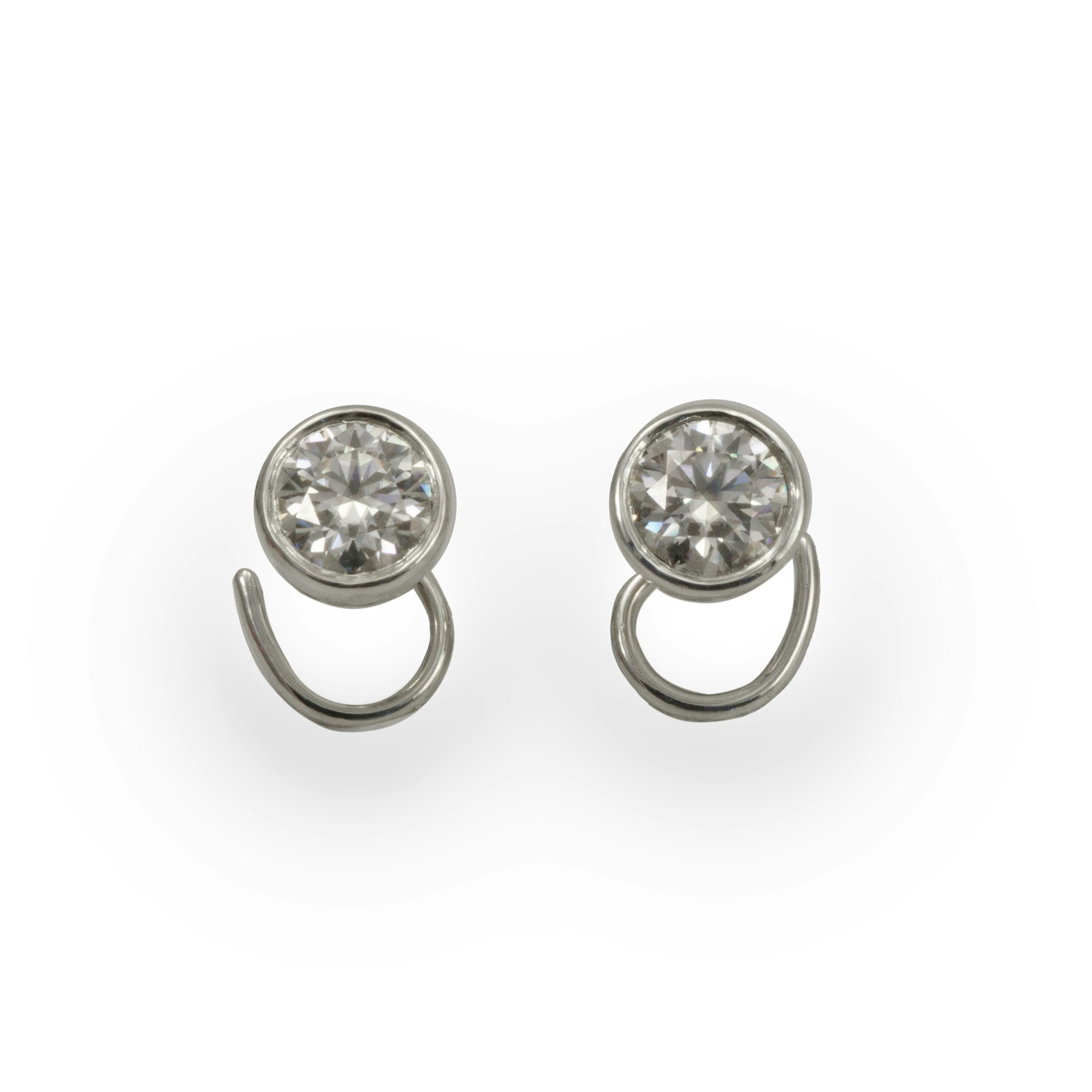 Moissanite Comfort Stora Örhängen Återvunnet Silver