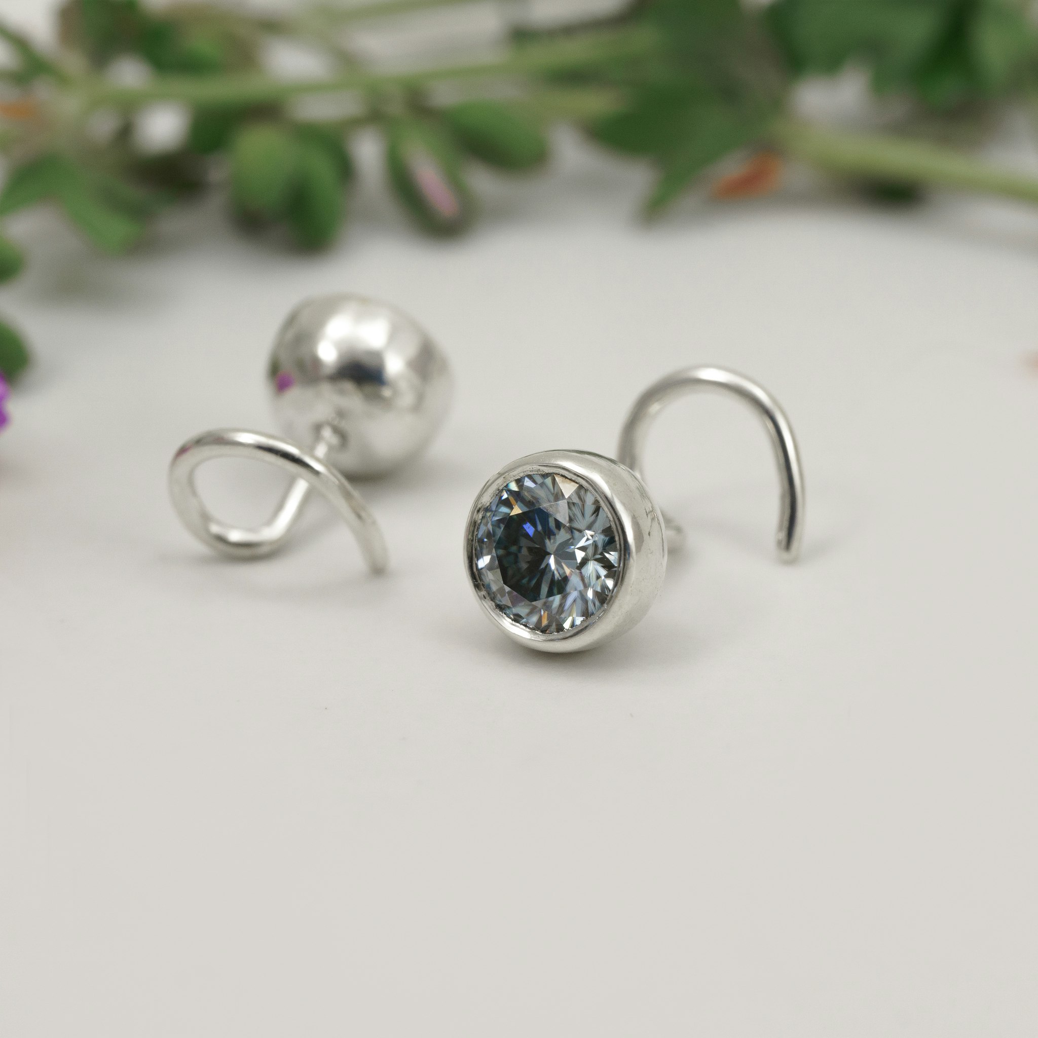 Moissanite Grå Comfort Stora Örhängen Återvunnet Silver