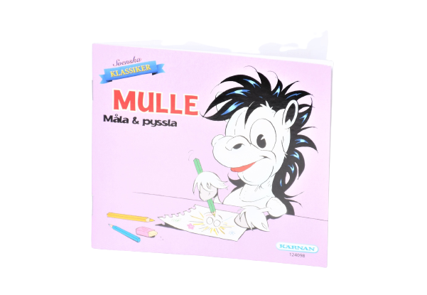 En mysig liten pysselbok med Mulle i miniformat på 24 sidor.