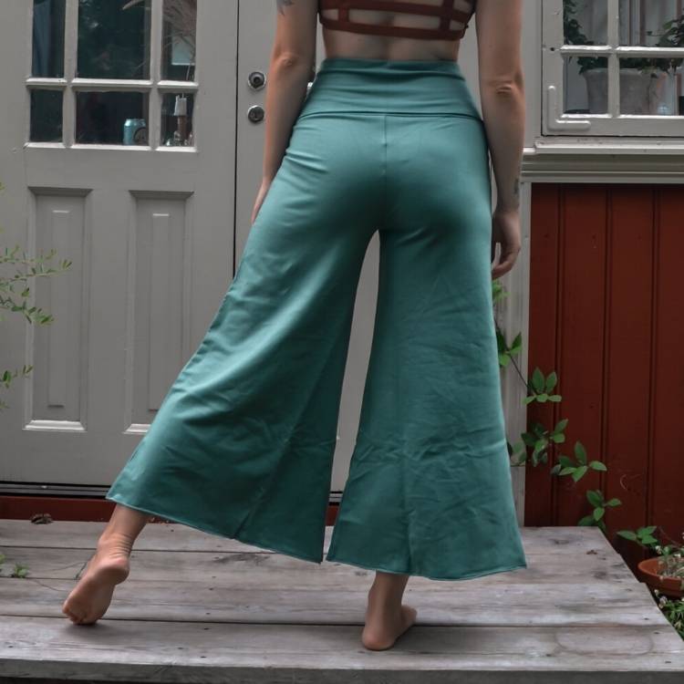 Pants Wavy Cropped Balsam Green - Soul Factory