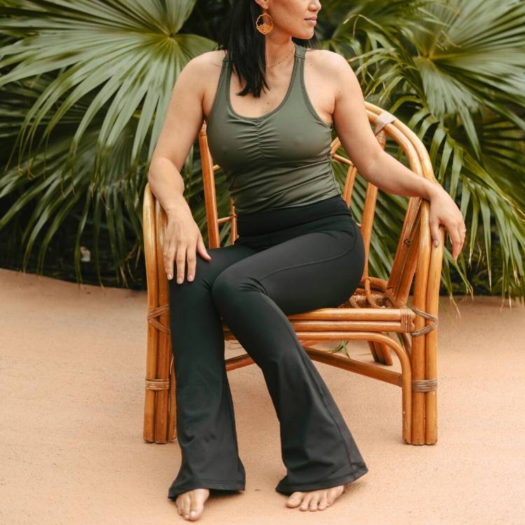 Yoga Leggings Flares ''Black'' - Soul Factory