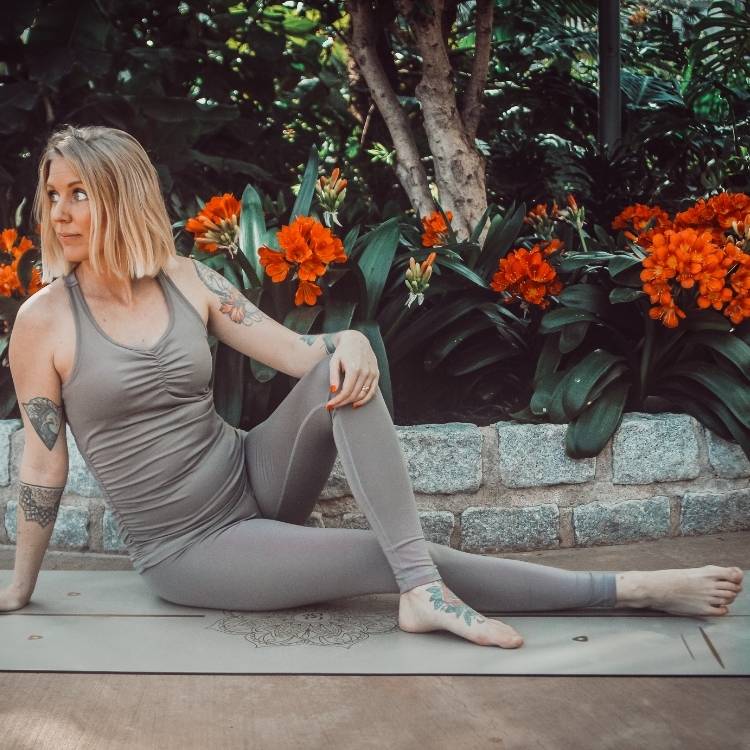 Yoga Leggings ''Cinder'' - Soul Factory