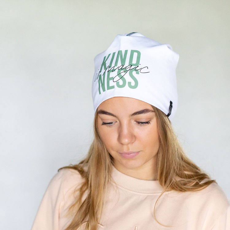 Beanie "Kindness is magic" white - Soul Factory