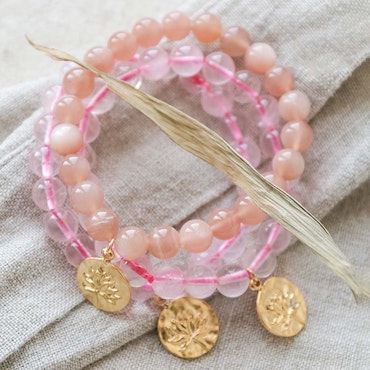 Stone bracelet Lotus Rose Quartz Medium - Blush & Promise
