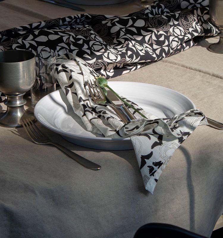 Kaffi bordsduk, 150x250cm