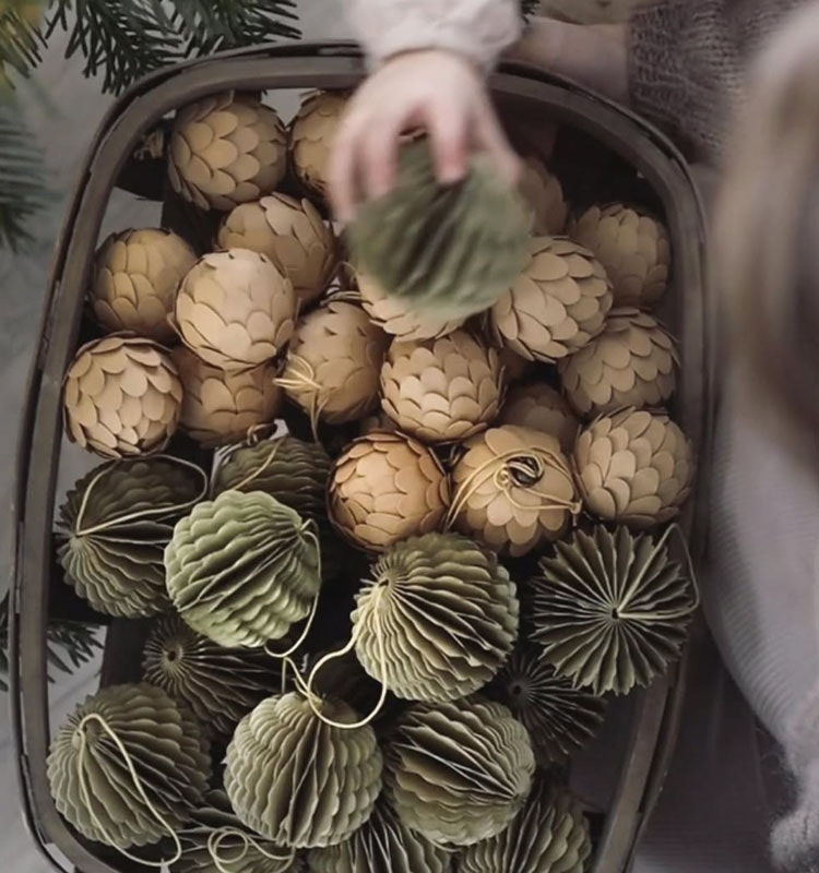 Julkula i Box ECO Olivgrön 4p