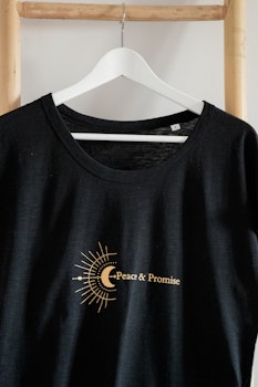 Soul T-Shirt Black Sun