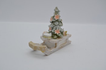 Kjelke med juletre