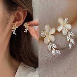 Eleganta Blomörhängen med Kristaller – Hot Woman Clothes