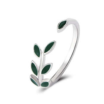 Silver Toe Ring with Green Leaves – Greek Wreath inspiration