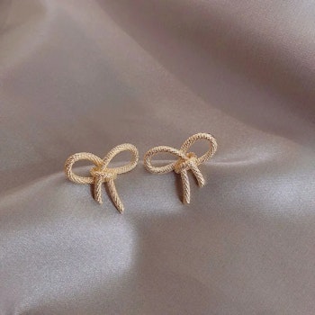 Earrings with Bowknot - Gold Color | Hot Woman Clothes