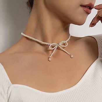 Pearl Choker with Bow | Necklace from Hot Woman Clothes